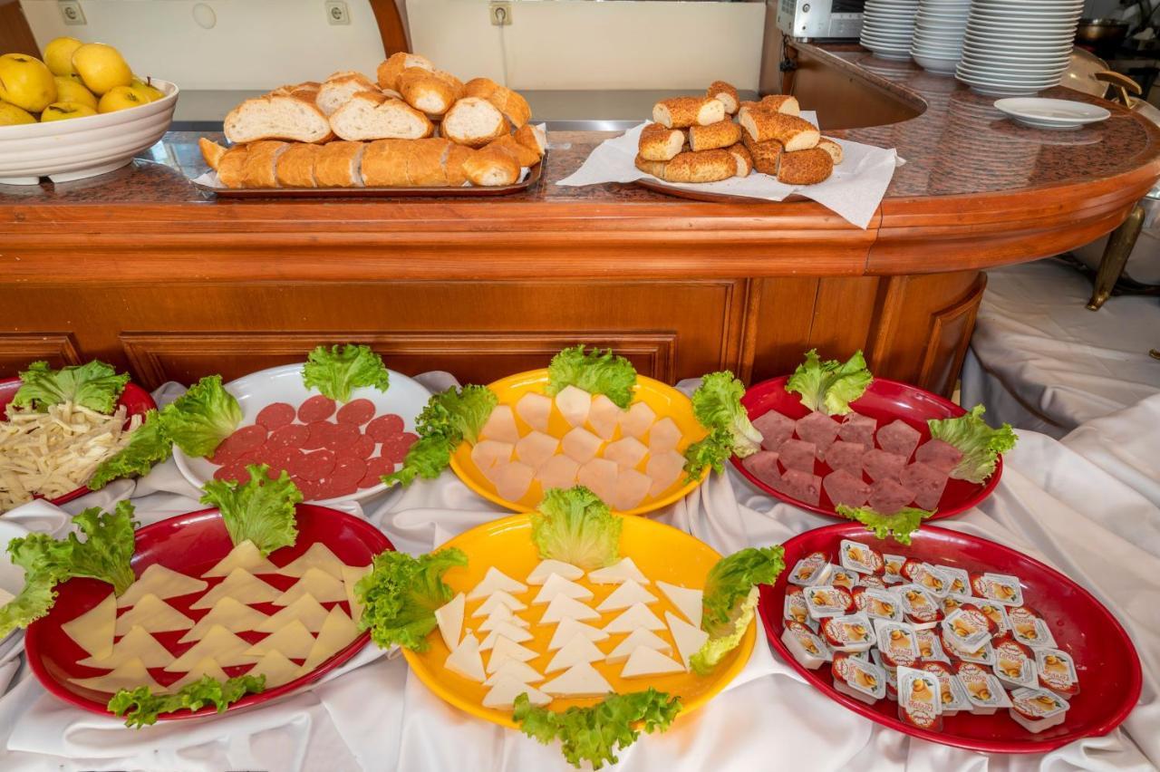 Hotel Erdal Istanbul Bagian luar foto